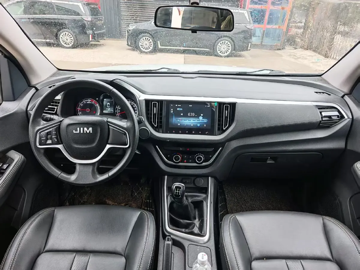 2020 Isuzu Jim 2.8T 120HP L4 5MT,autocango,china used car exporter,china ev exporter,chinese used car exporter,chinese used ev exporter