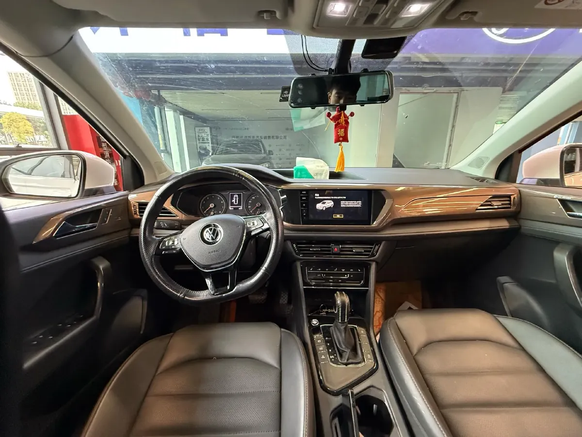 2021 Volkswagen Tharu 1.4T 150HP L4 7DCT,autocango,china used car exporter,china ev exporter,chinese used car exporter,chinese used ev exporter