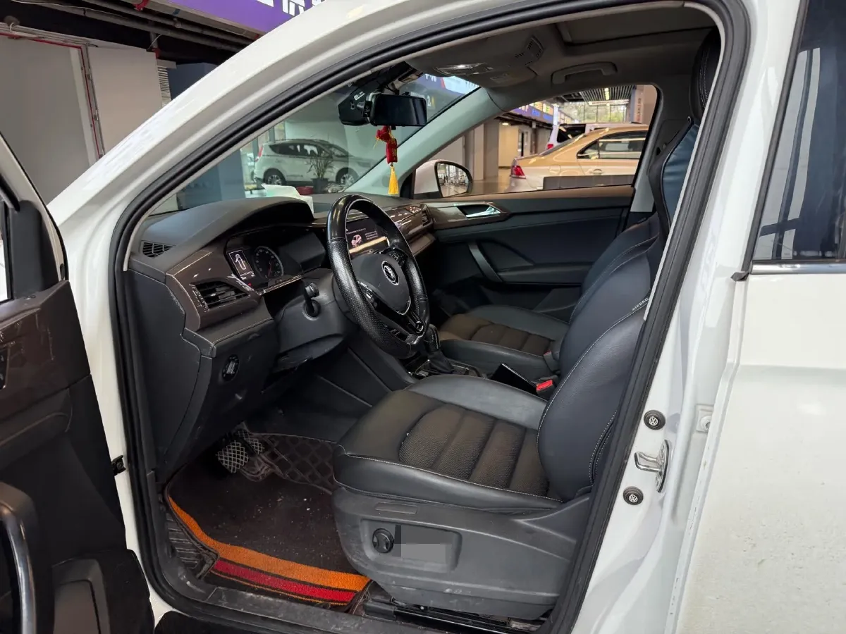 2021 Volkswagen Tharu 1.4T 150HP L4 7DCT,autocango,china used car exporter,china ev exporter,chinese used car exporter,chinese used ev exporter