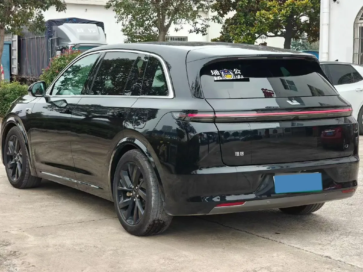 2023 Li L7 Range Extended 154HP REEV 40.9KWH,autocango,china used car exporter,china ev exporter,chinese used car exporter,chinese used ev exporter