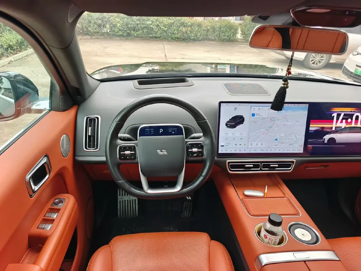 2023 Li L7 Range Extended 154HP REEV 40.9KWH,autocango,china used car exporter,china ev exporter,chinese used car exporter,chinese used ev exporter