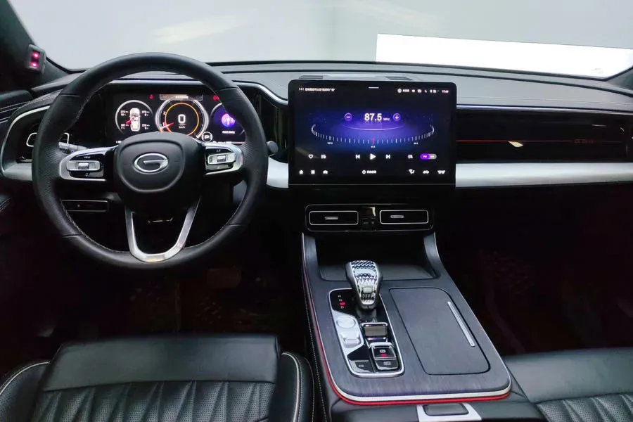 2022 GAC Trumpchi GS8 2.0T 252HP L4 8AT,autocango,china used car exporter,china ev exporter,chinese used car exporter,chinese used ev exporter