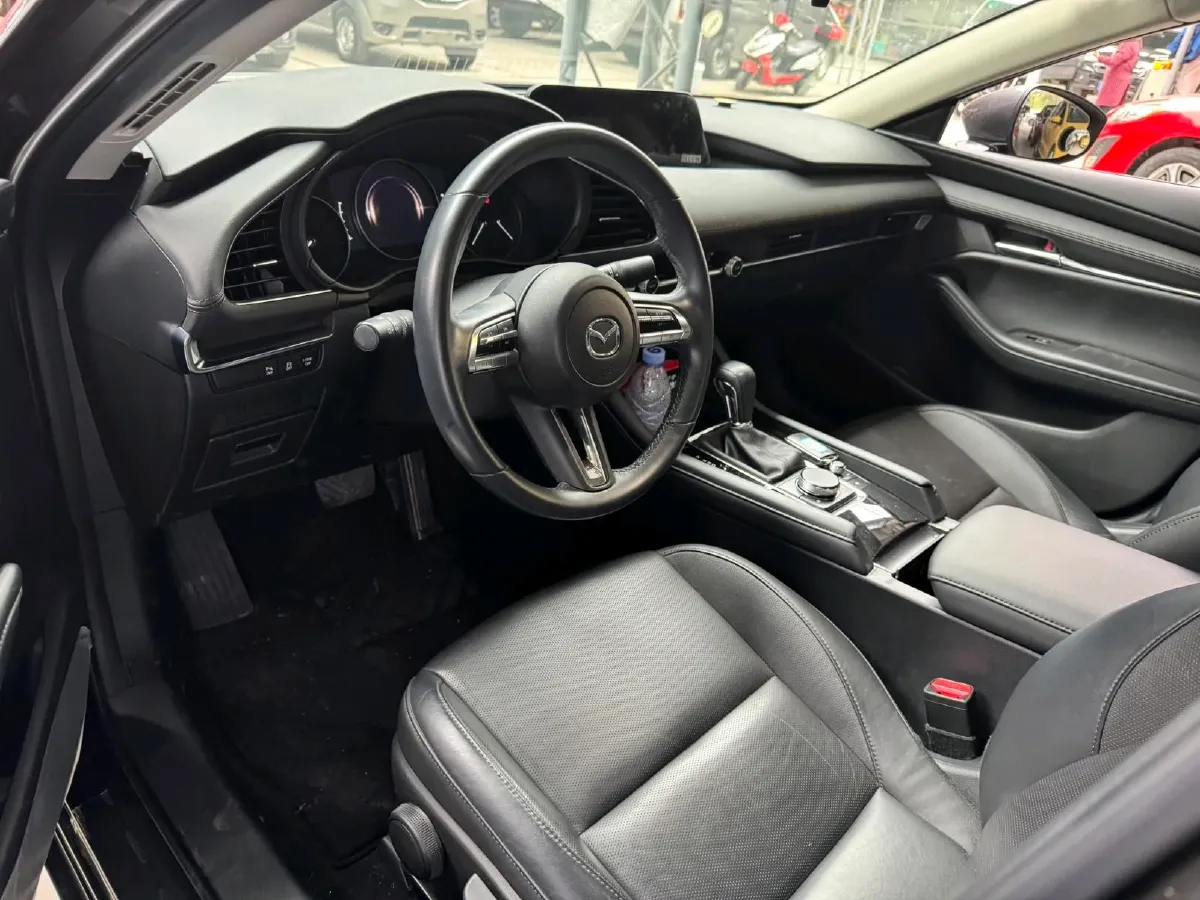 2020 Mazda 3 Axela 2.0L 158HP L4 6AT,autocango,china used car exporter,china ev exporter,chinese used car exporter,chinese used ev exporter