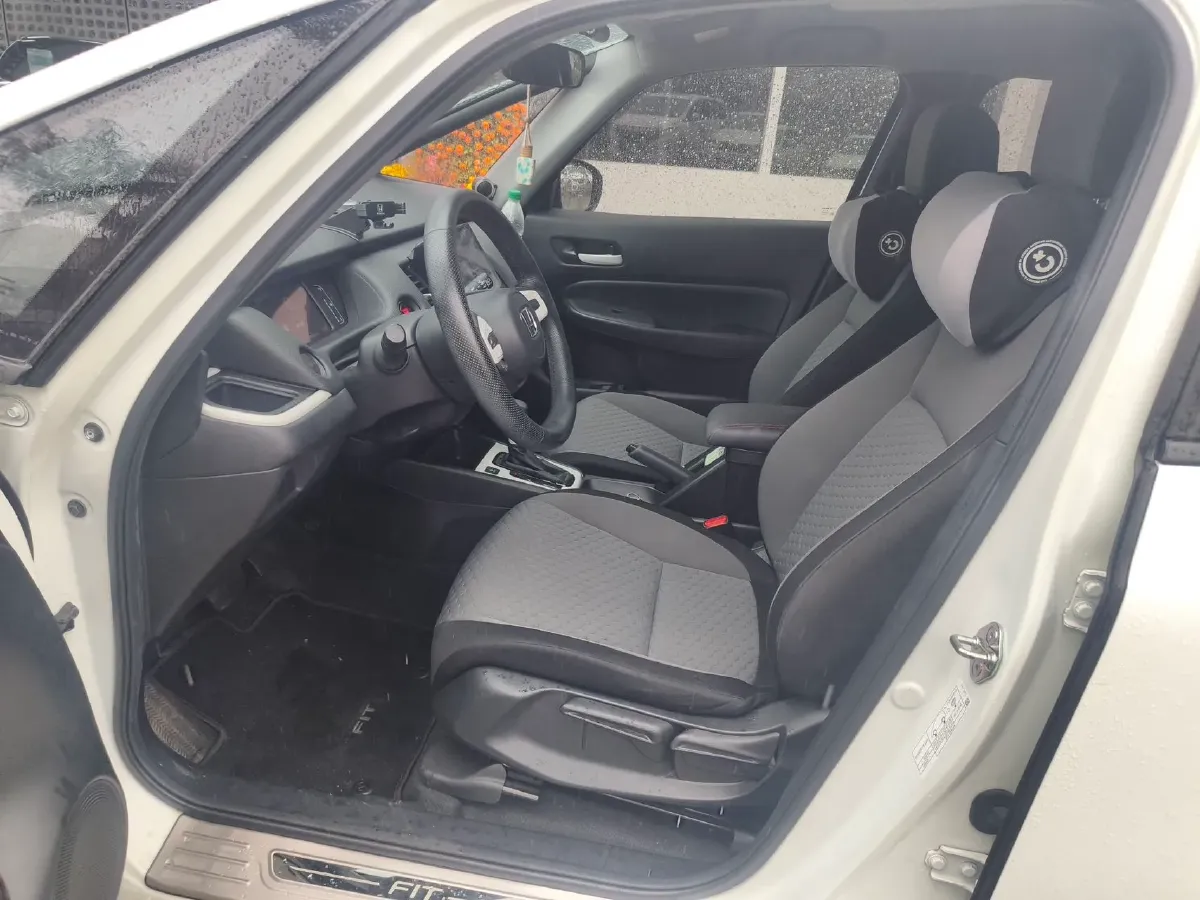 2021 Honda Fit 1.5L 131HP L4 CVT,autocango,china used car exporter,china ev exporter,chinese used car exporter,chinese used ev exporter