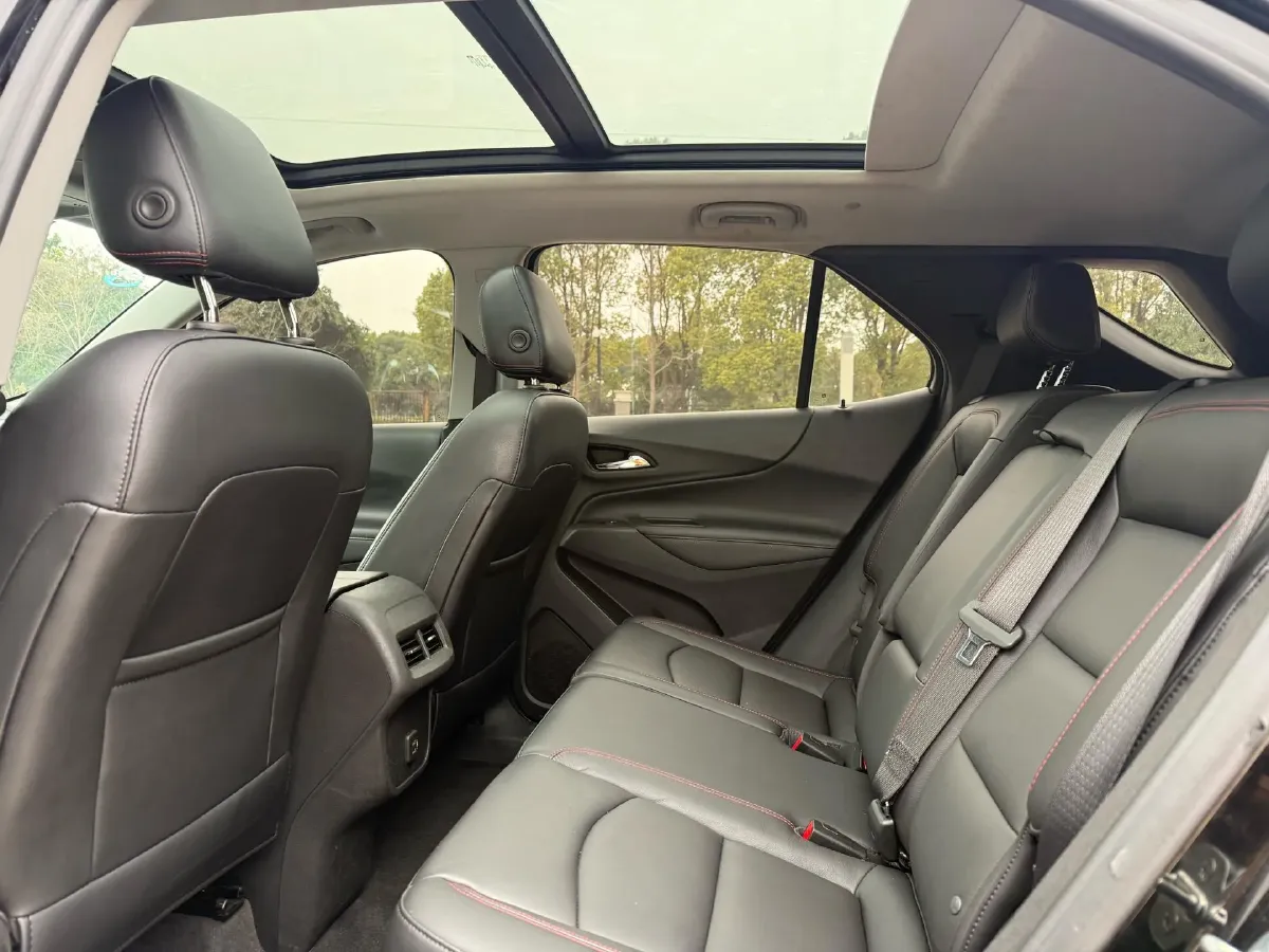 2019 Chevrolet Equinox 2.0T 260HP L4 9AT,autocango,china used car exporter,china ev exporter,chinese used car exporter,chinese used ev exporter