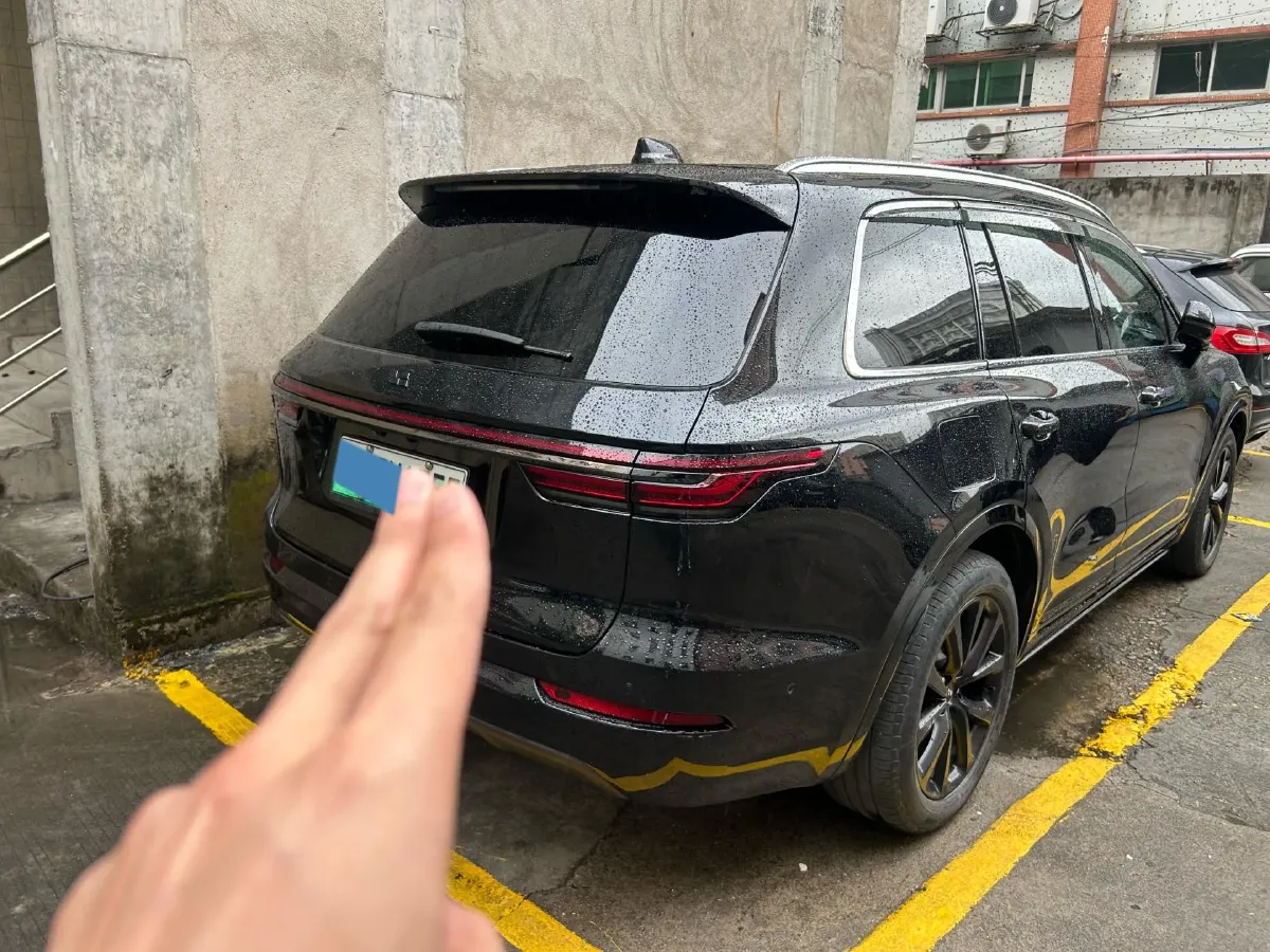 2021 Li ONE Range Extended 131HP REEV 40.5KWH,autocango,china used car exporter,china ev exporter,chinese used car exporter,chinese used ev exporter