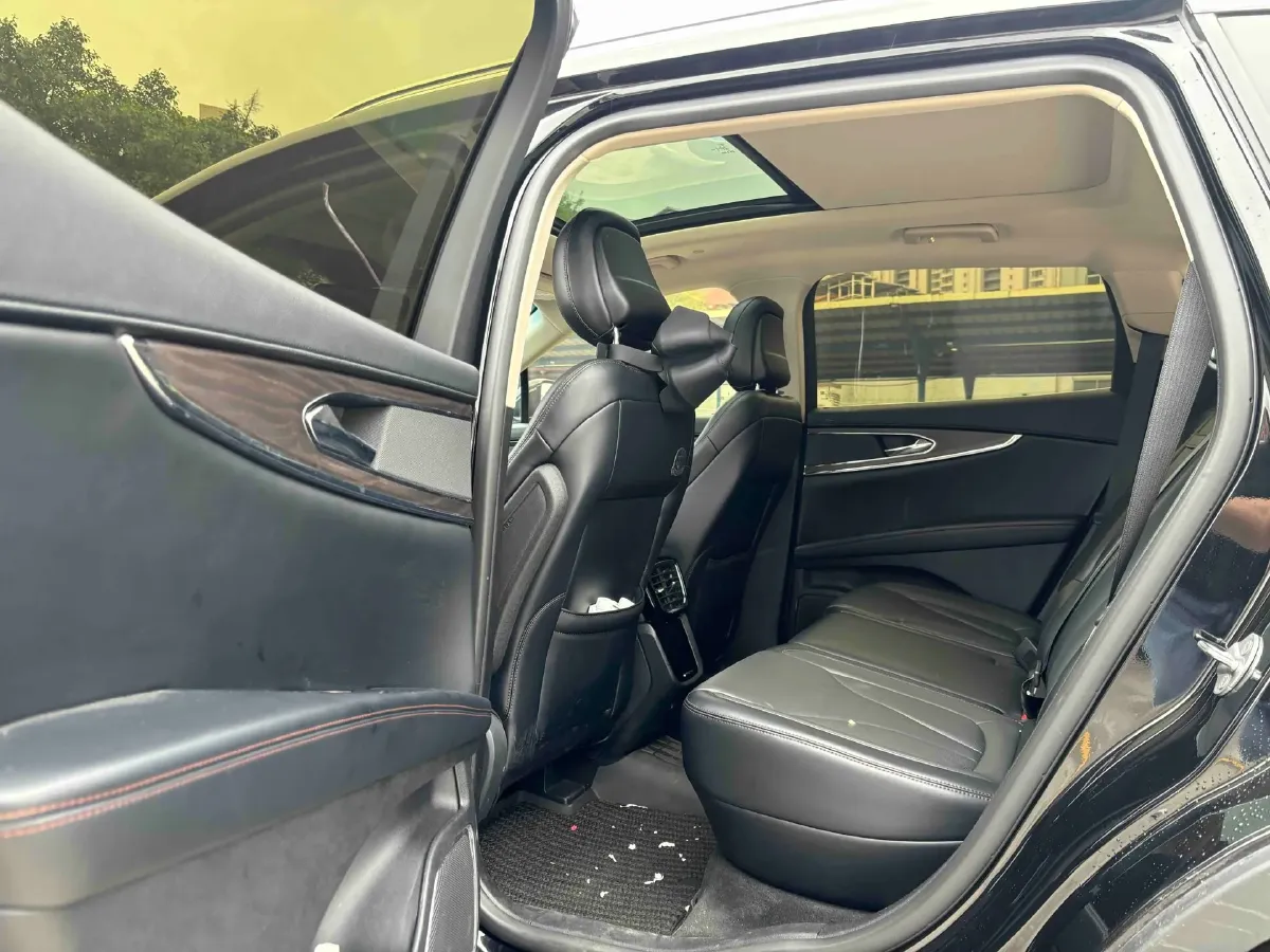 2021 Lincoln Nautilus 2.0T 245HP L4 8AT,autocango,china used car exporter,china ev exporter,chinese used car exporter,chinese used ev exporter