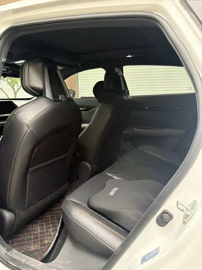 2022 ChangAn UNI-V 1.5T 188HP L4 7DCT,autocango,china used car exporter,china ev exporter,chinese used car exporter,chinese used ev exporter