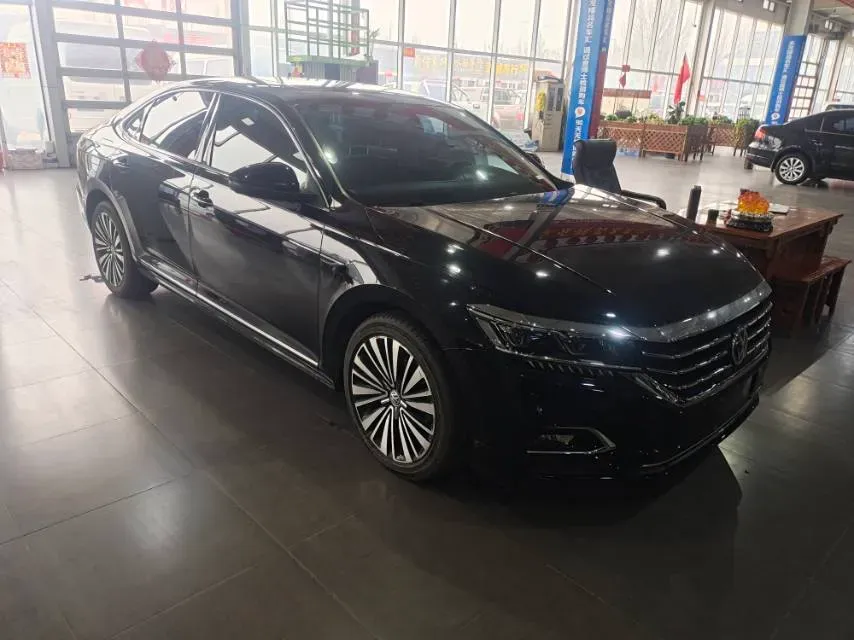 2019 Volvo V40 1.5T 152HP L4 6AT,autocango,china used car exporter,china ev exporter,chinese used car exporter,chinese used ev exporter
