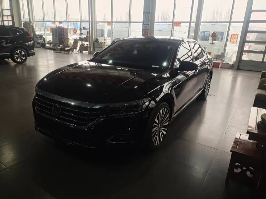 2019 Volvo V40 1.5T 152HP L4 6AT,autocango,china used car exporter,china ev exporter,chinese used car exporter,chinese used ev exporter