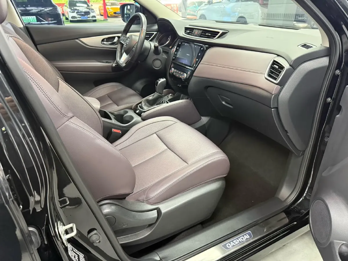 2022 Nissan Qashqai 2.0L 151HP L4 CVT,autocango,china used car exporter,china ev exporter,chinese used car exporter,chinese used ev exporter