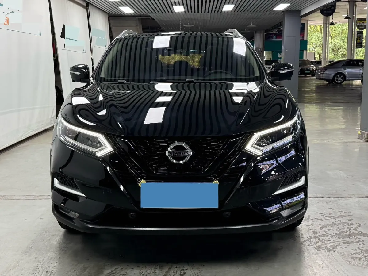 2022 Nissan Qashqai 2.0L 151HP L4 CVT,autocango,china used car exporter,china ev exporter,chinese used car exporter,chinese used ev exporter