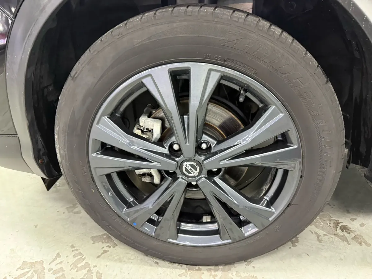 2022 Nissan Qashqai 2.0L 151HP L4 CVT,autocango,china used car exporter,china ev exporter,chinese used car exporter,chinese used ev exporter