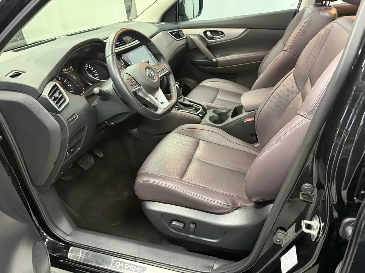 2022 Nissan Qashqai 2.0L 151HP L4 CVT,autocango,china used car exporter,china ev exporter,chinese used car exporter,chinese used ev exporter