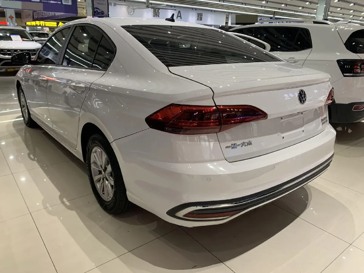 2023 Volkswagen Bora 1.2T 116HP L4 7DCT,autocango,china used car exporter,china ev exporter,chinese used car exporter,chinese used ev exporter