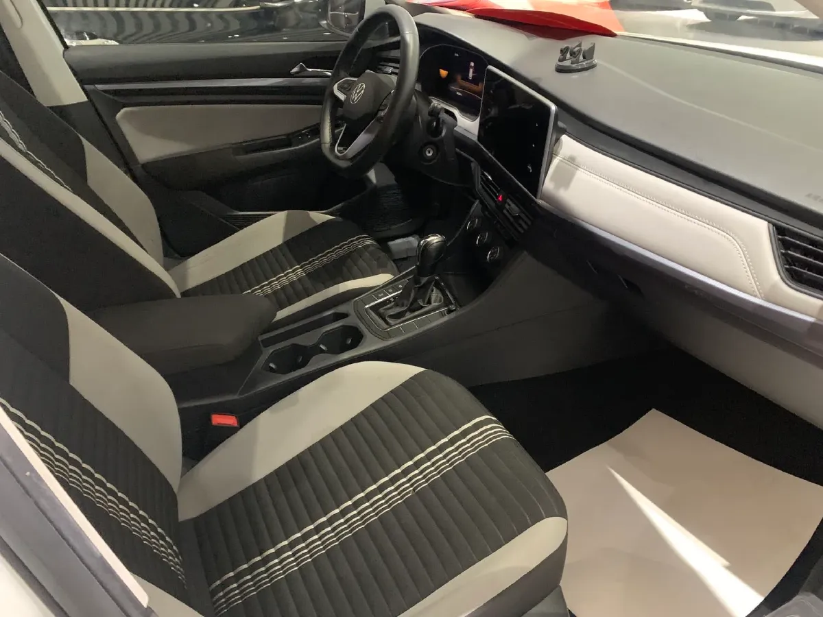 2023 Volkswagen Bora 1.2T 116HP L4 7DCT,autocango,china used car exporter,china ev exporter,chinese used car exporter,chinese used ev exporter