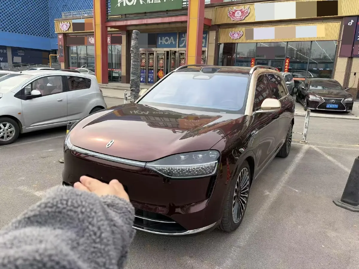 2024 AITO AITO M9 1.5T 152HP L4 REEV 42KWH,autocango,china used car exporter,china ev exporter,chinese used car exporter,chinese used ev exporter