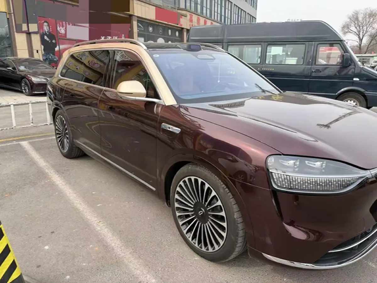 2024 AITO AITO M9 1.5T 152HP L4 REEV 42KWH,autocango,china used car exporter,china ev exporter,chinese used car exporter,chinese used ev exporter