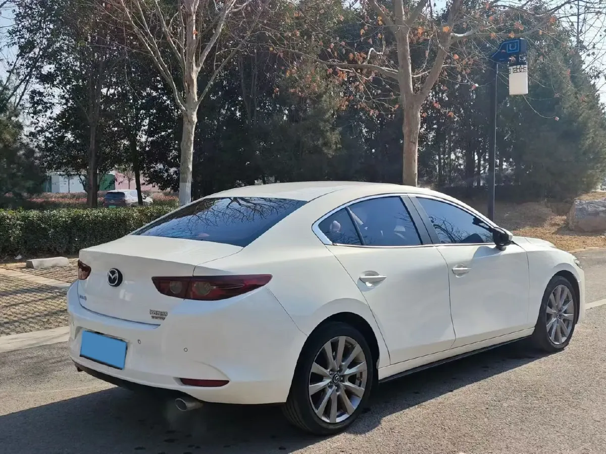 2022 Mazda 3 Axela 2.0L 158HP L4 6AT,autocango,china used car exporter,china ev exporter,chinese used car exporter,chinese used ev exporter