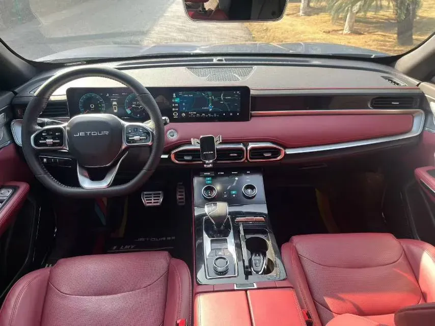 2021 Jetour X70 Plus 1.6T 197HP L4 7DCT,autocango,china used car exporter,china ev exporter,chinese used car exporter,chinese used ev exporter