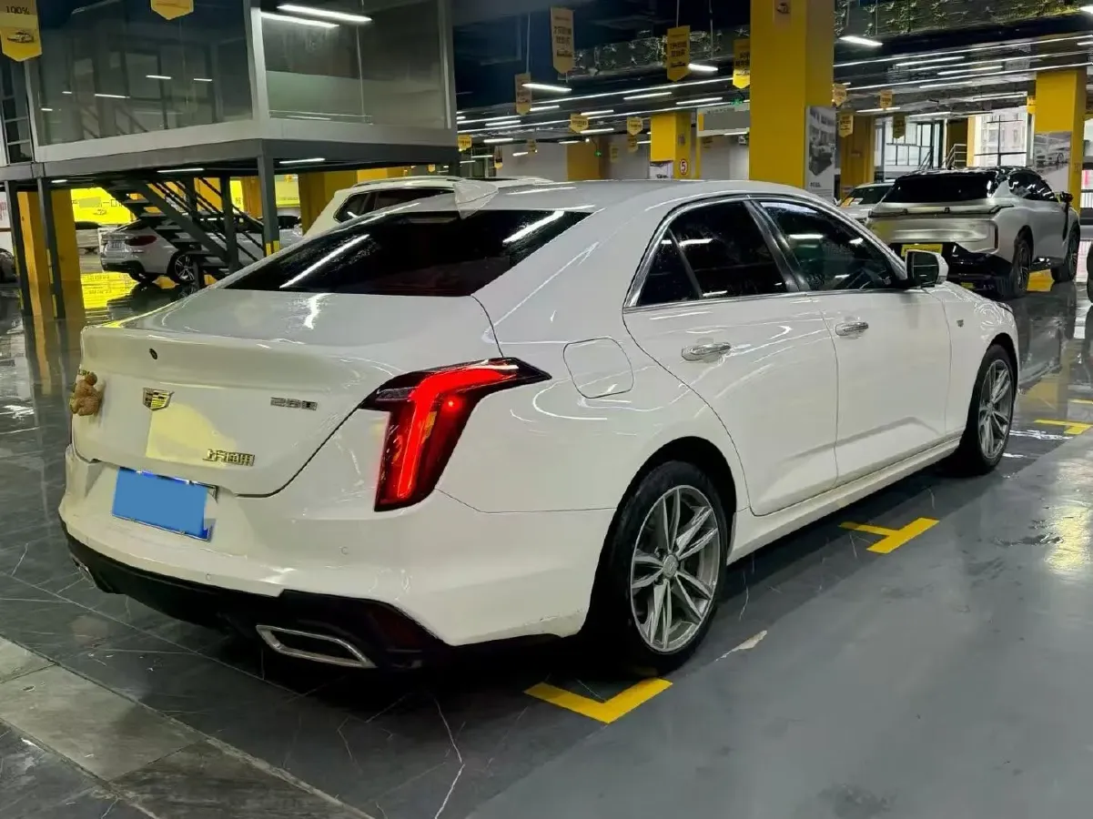 2021 Cadillac CT4 2.0T 237HP L4 8AT,autocango,china used car exporter,china ev exporter,chinese used car exporter,chinese used ev exporter