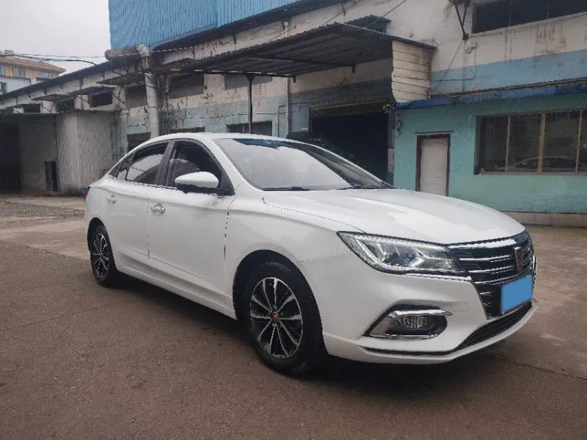 2020 Roewe i5 1.5L 120HP L4 CVT,autocango,china used car exporter,china ev exporter,chinese used car exporter,chinese used ev exporter