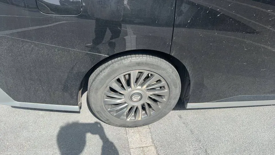 2023 GAC Trumpchi M8 2.0T 190HP L4 E-CVT Hybrid,autocango,china used car exporter,china ev exporter,chinese used car exporter,chinese used ev exporter