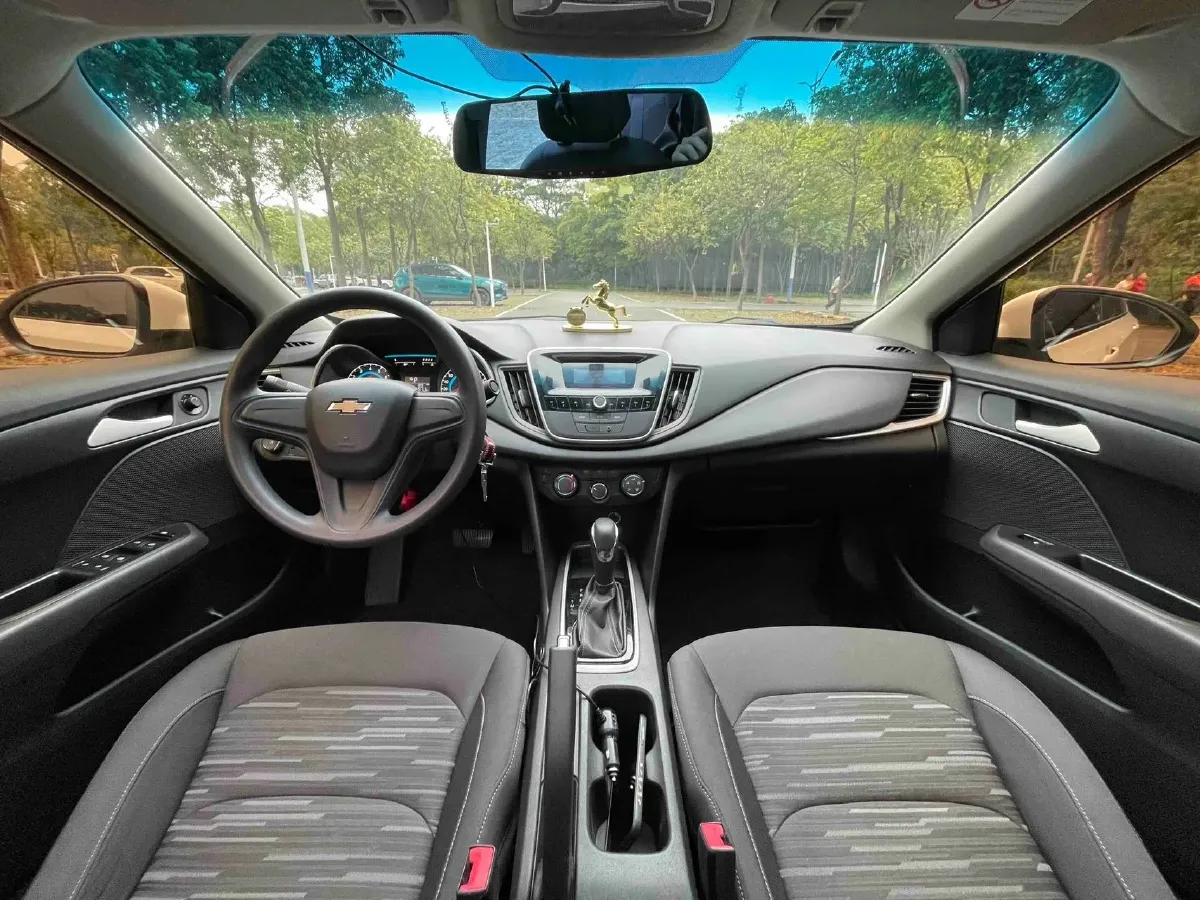 2019 Chevrolet Cavalier 1.5L 113HP L4 6AT,autocango,china used car exporter,china ev exporter,chinese used car exporter,chinese used ev exporter