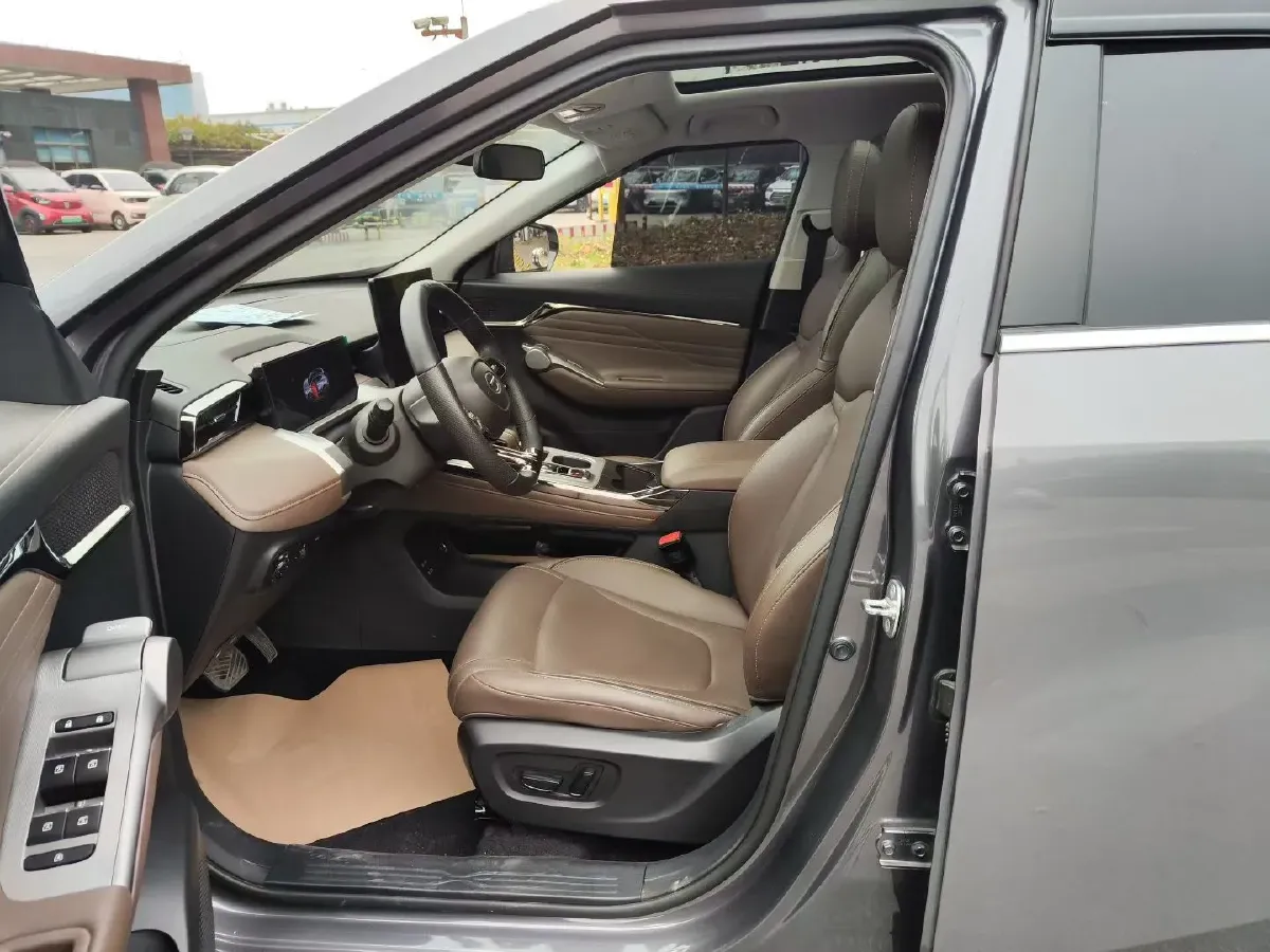 2024 GAC Trumpchi GS4 1.5T 177HP L4 7DCT,autocango,china used car exporter,china ev exporter,chinese used car exporter,chinese used ev exporter