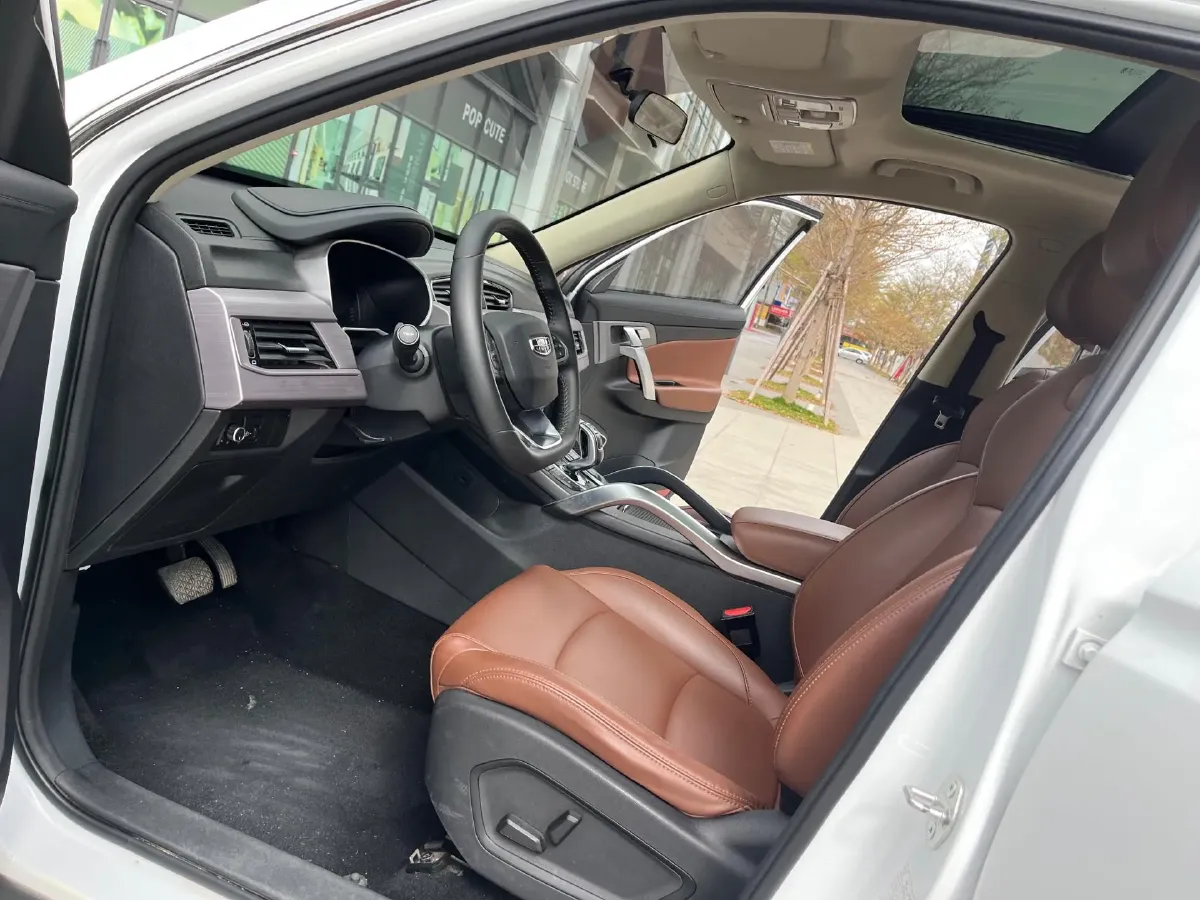 2021 Geely JiaJi 1.8T 184HP L4 7DCT,autocango,china used car exporter,china ev exporter,chinese used car exporter,chinese used ev exporter