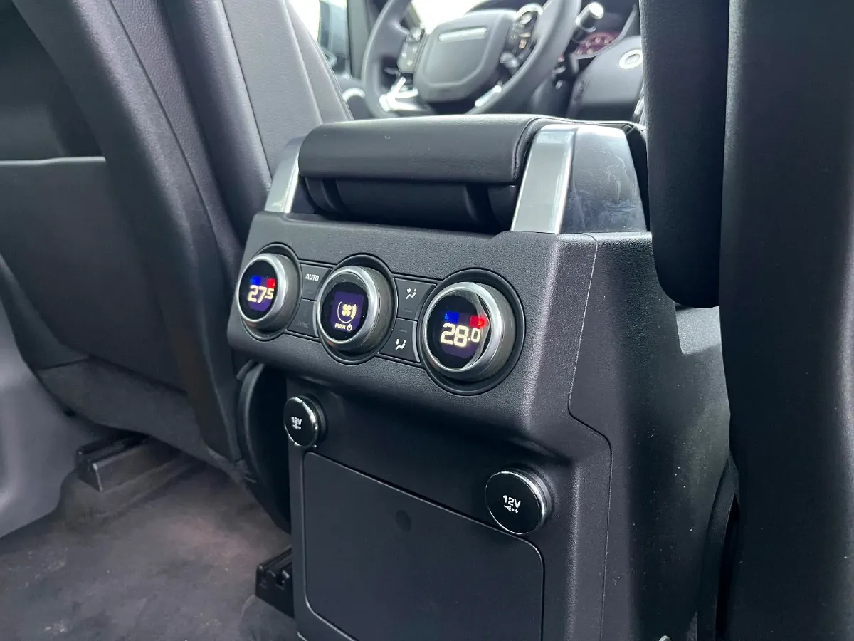 2020 Land Rover Discovery 3.0T 340HP V6 8AT,autocango,china used car exporter,china ev exporter,chinese used car exporter,chinese used ev exporter