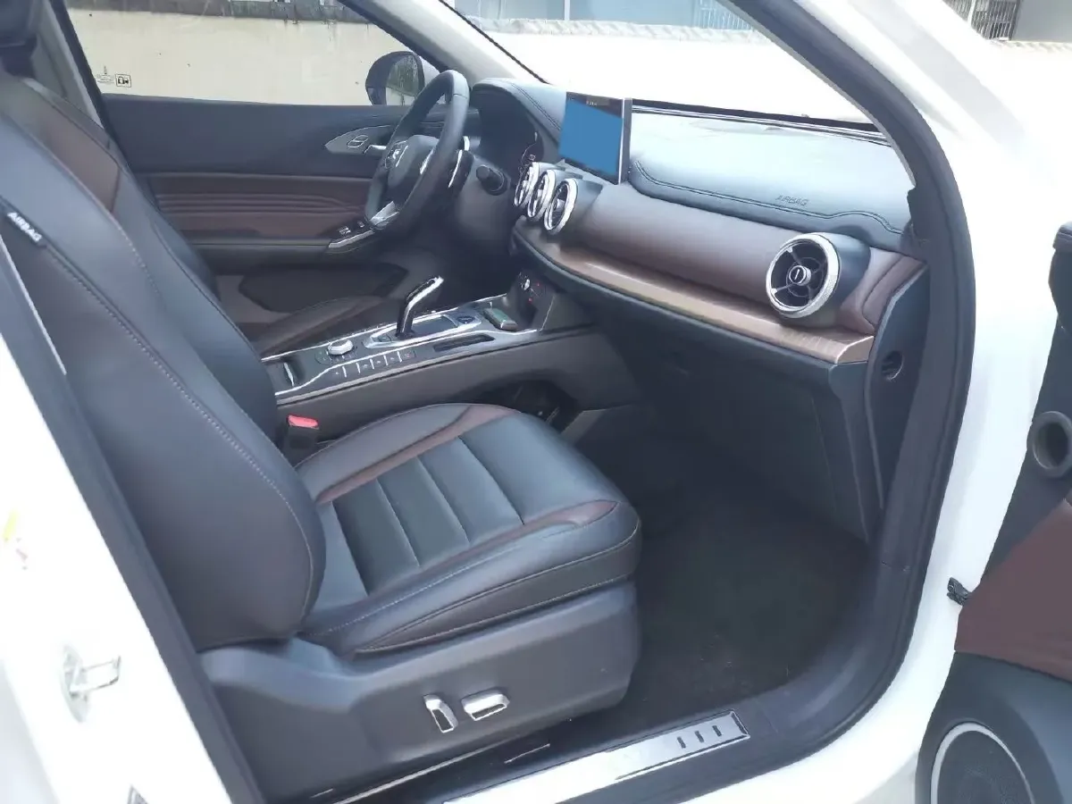 2021 WEY VV5 1.5T 171HP L4 7DCT,autocango,china used car exporter,china ev exporter,chinese used car exporter,chinese used ev exporter