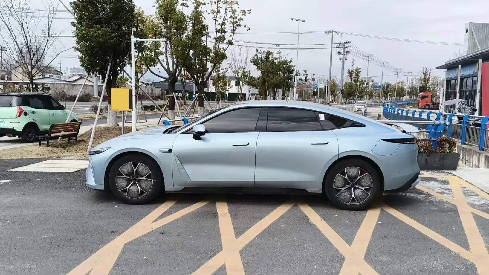 2025 Exceed Sterra ES BEV 77KWH,autocango,china used car exporter,china ev exporter,chinese used car exporter,chinese used ev exporter