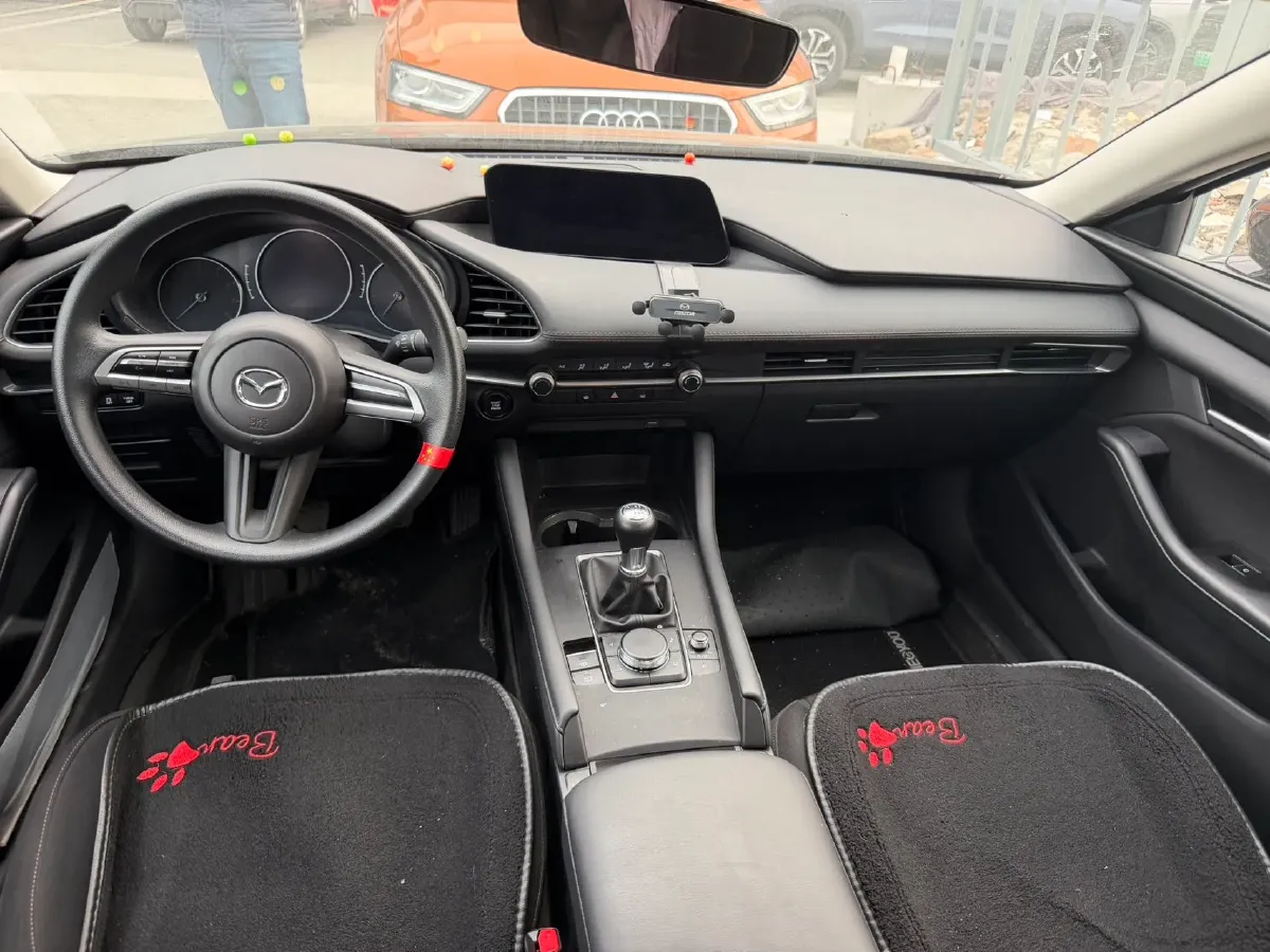 2023 Mazda 3 Axela 1.5L 117HP L4 6MT,autocango,china used car exporter,china ev exporter,chinese used car exporter,chinese used ev exporter