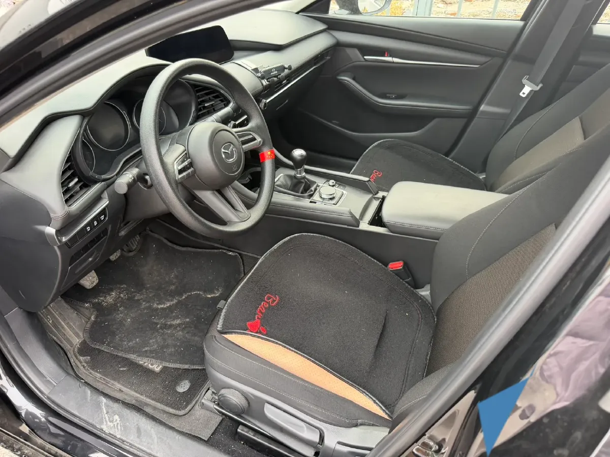 2023 Mazda 3 Axela 1.5L 117HP L4 6MT,autocango,china used car exporter,china ev exporter,chinese used car exporter,chinese used ev exporter