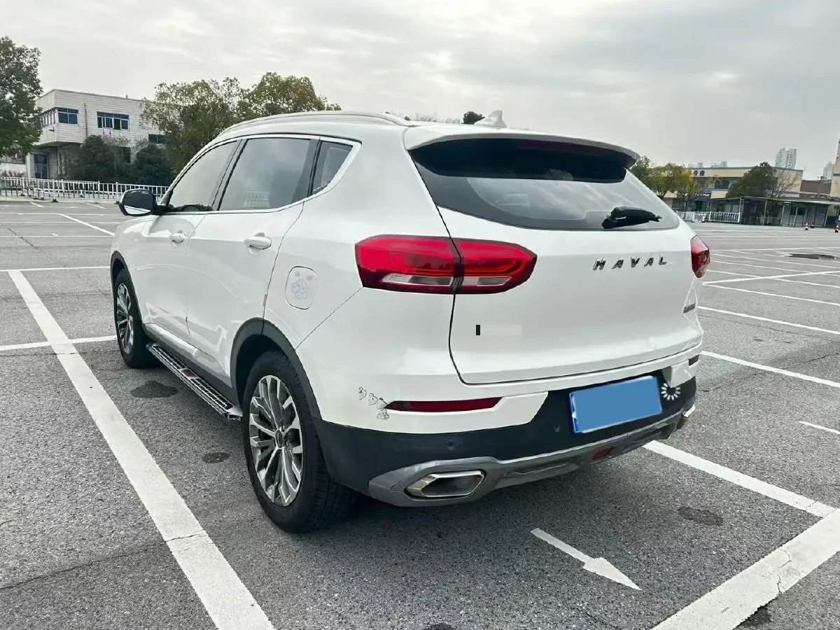 2020 Haval H6 1.5T 169HP L4 7DCT,autocango,china used car exporter,china ev exporter,chinese used car exporter,chinese used ev exporter
