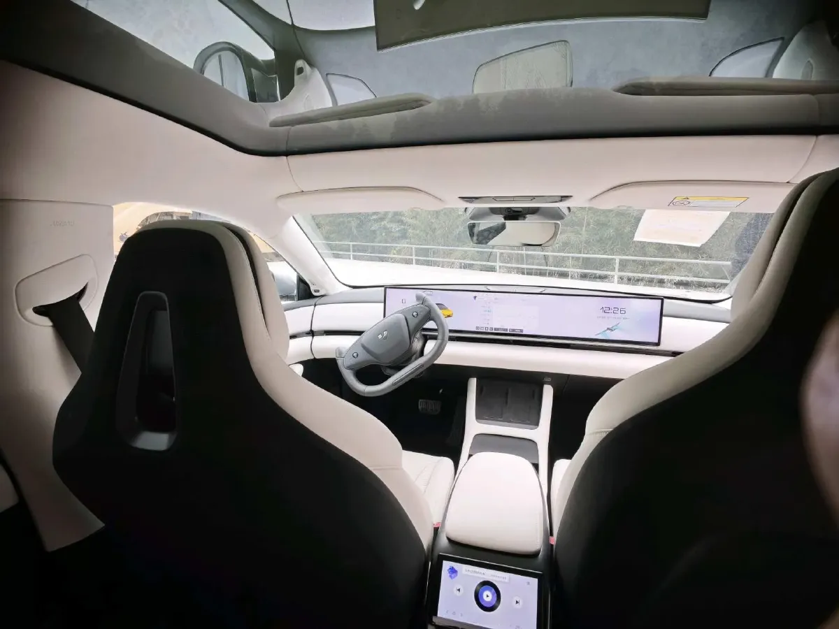 2024 JiYue 07 BEV 71.4KWH,autocango,china used car exporter,china ev exporter,chinese used car exporter,chinese used ev exporter