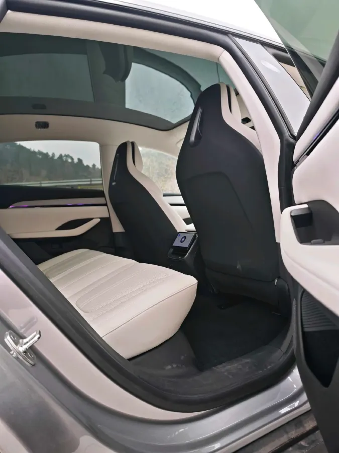 2024 JiYue 07 BEV 71.4KWH,autocango,china used car exporter,china ev exporter,chinese used car exporter,chinese used ev exporter