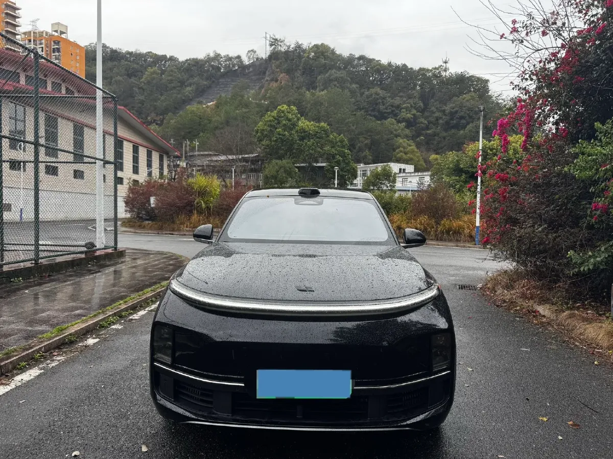 2023 Li L9 Range Extended 154HP REEV 42.6KWH,autocango,china used car exporter,china ev exporter,chinese used car exporter,chinese used ev exporter