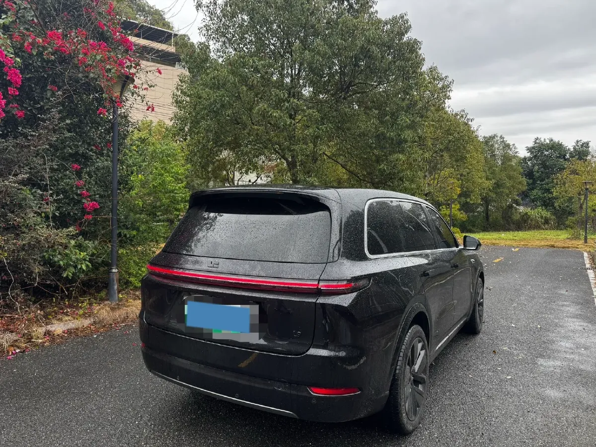 2023 Li L9 Range Extended 154HP REEV 42.6KWH,autocango,china used car exporter,china ev exporter,chinese used car exporter,chinese used ev exporter