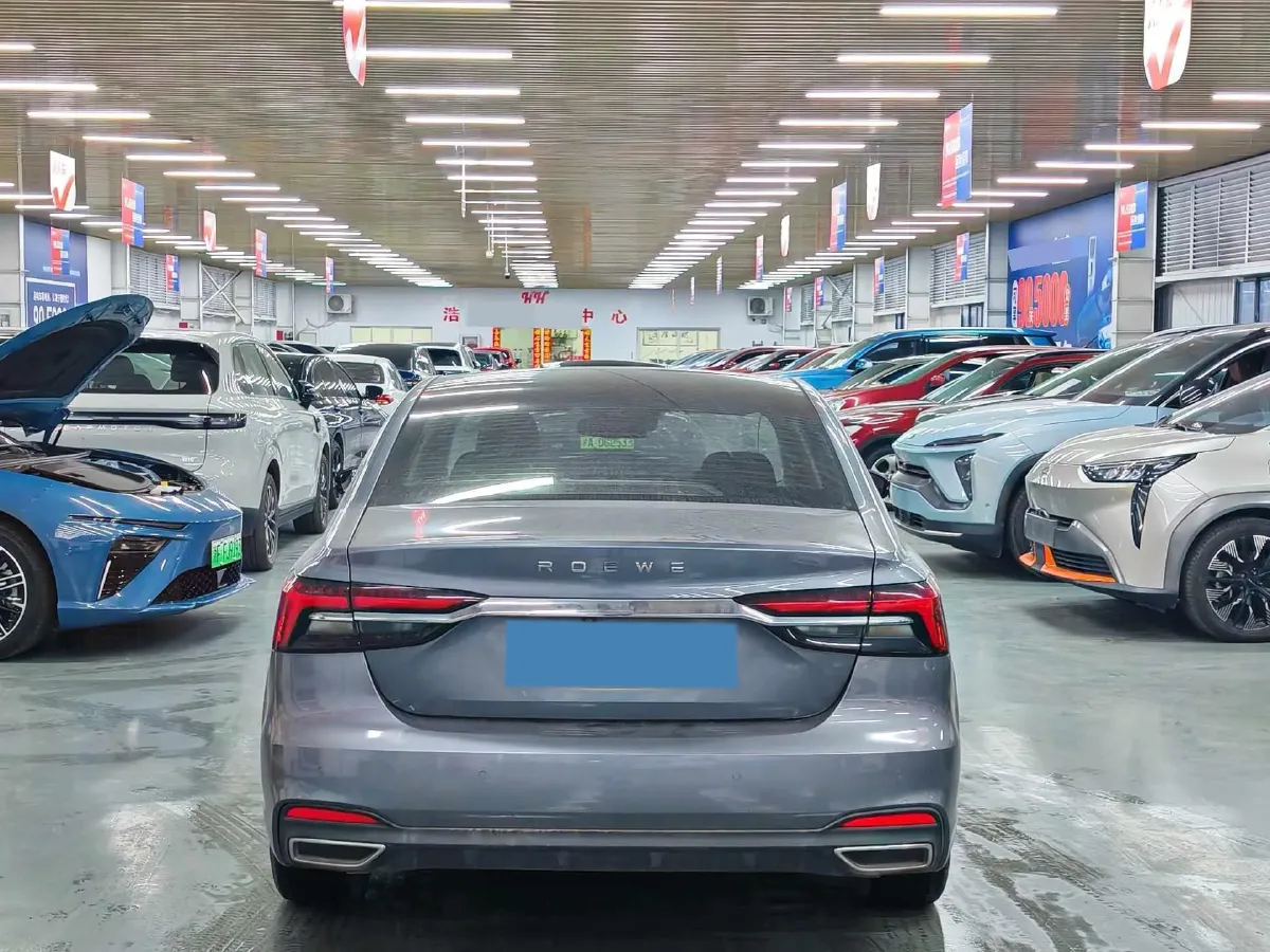 2020 Roewe i6 MAX 1.5T 169HP L4 AMT PHEV,autocango,china used car exporter,china ev exporter,chinese used car exporter,chinese used ev exporter