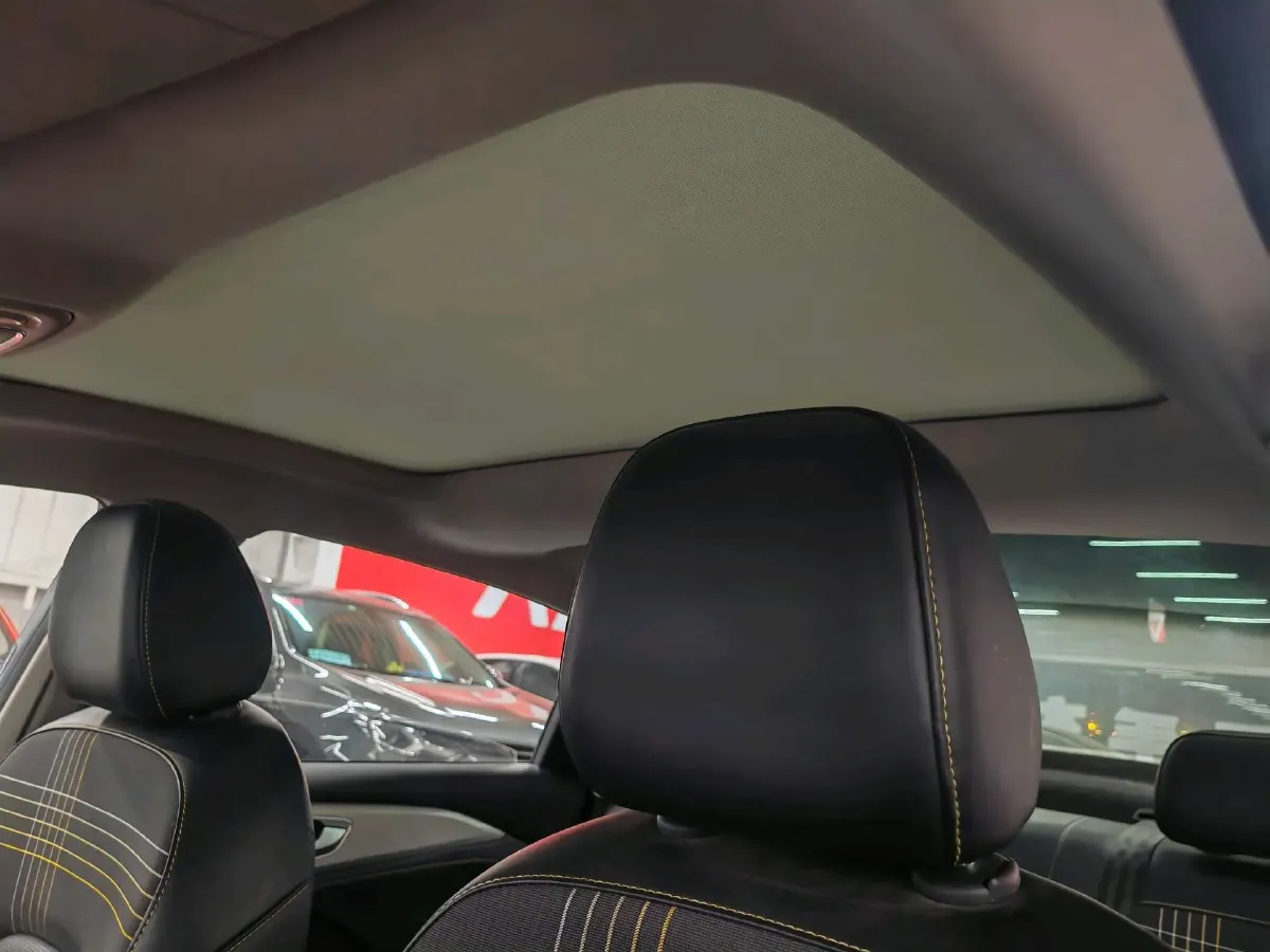 2020 Roewe i6 MAX 1.5T 169HP L4 AMT PHEV,autocango,china used car exporter,china ev exporter,chinese used car exporter,chinese used ev exporter