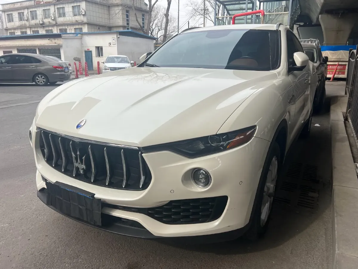 2018 Maserati Levante 3.0T 430HP V6 8AT,autocango,china used car exporter,china ev exporter,chinese used car exporter,chinese used ev exporter