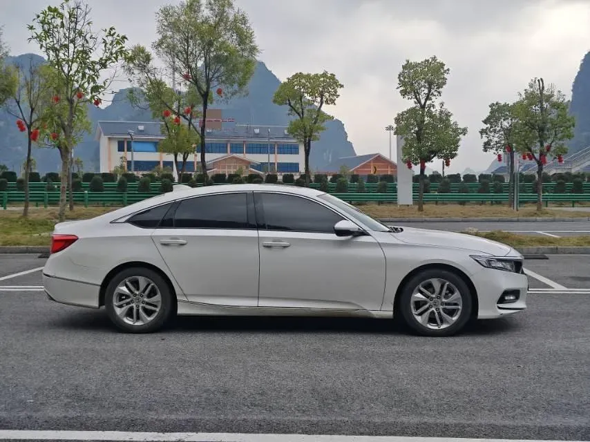 2018 Honda Accord 1.5T 194HP L4 CVT,autocango,china used car exporter,china ev exporter,chinese used car exporter,chinese used ev exporter