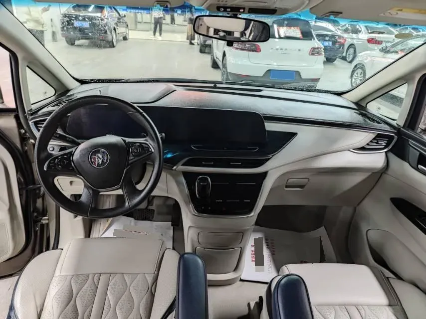 2021 Buick GL8 2.0T 237HP L4 9AT,autocango,china used car exporter,china ev exporter,chinese used car exporter,chinese used ev exporter