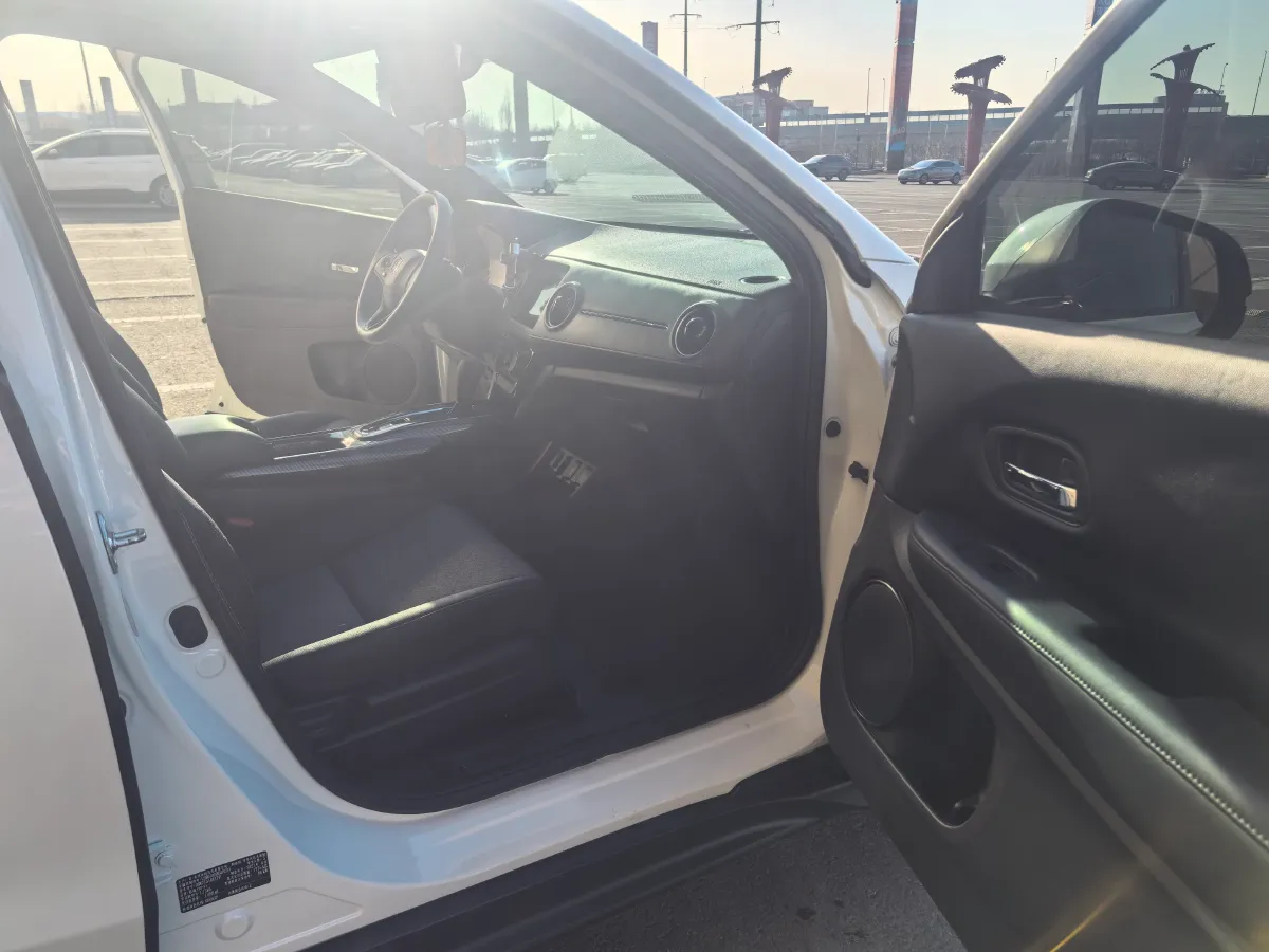 2021 Honda XR-V 1.5L 131HP L4 CVT,autocango,china used car exporter,china ev exporter,chinese used car exporter,chinese used ev exporter