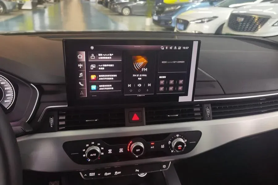 2024 Audi A4L 2.0T 190HP L4 7DCT,autocango,china used car exporter,china ev exporter,chinese used car exporter,chinese used ev exporter