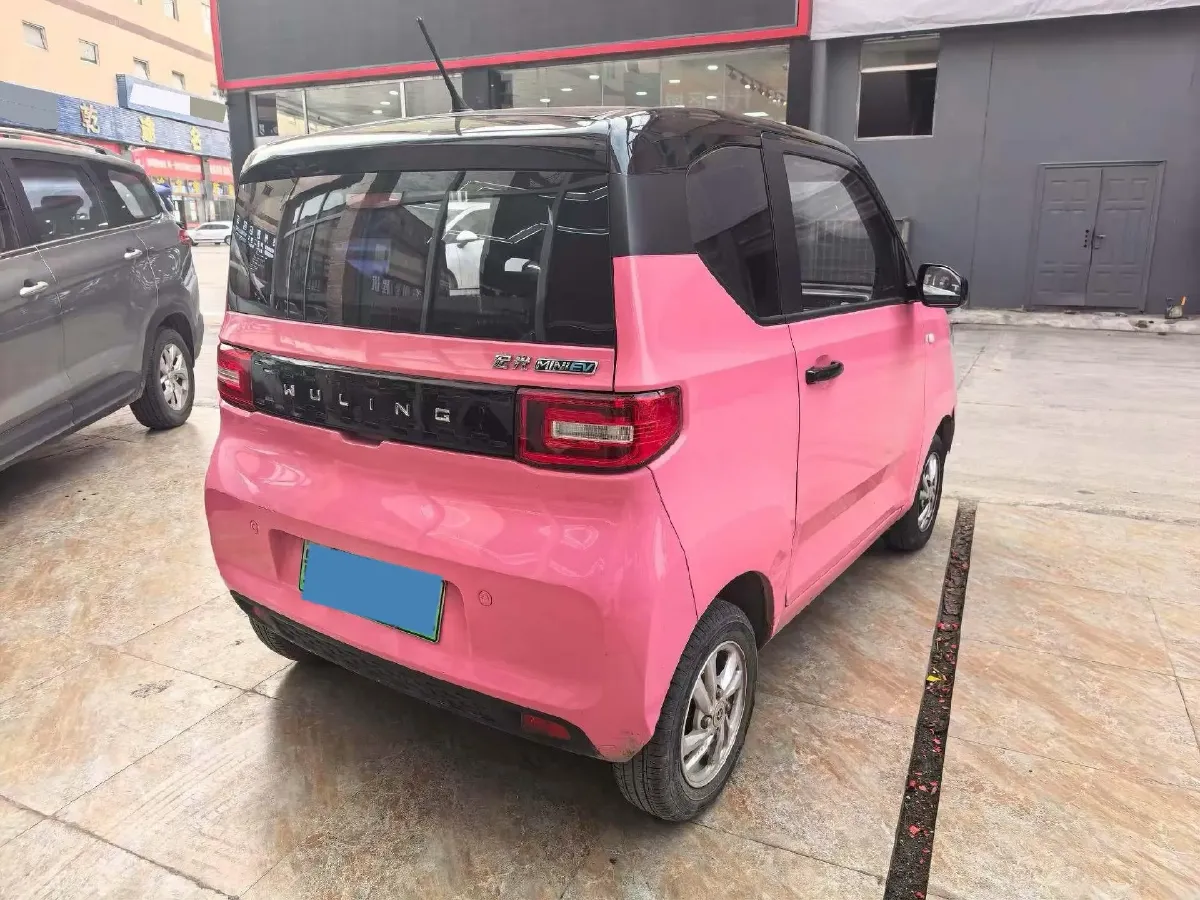 2020 WuLing HongGuang MINI EV BEV 9.3KWH,autocango,china used car exporter,china ev exporter,chinese used car exporter,chinese used ev exporter