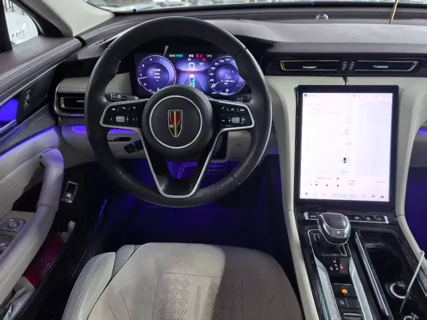 2023 HongQi H5 2.0T 224HP L4 8AT,autocango,china used car exporter,china ev exporter,chinese used car exporter,chinese used ev exporter