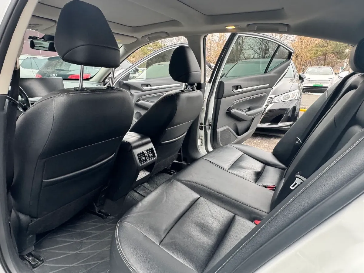 2022 Nissan Teana 2.0L 156HP L4 CVT,autocango,china used car exporter,china ev exporter,chinese used car exporter,chinese used ev exporter